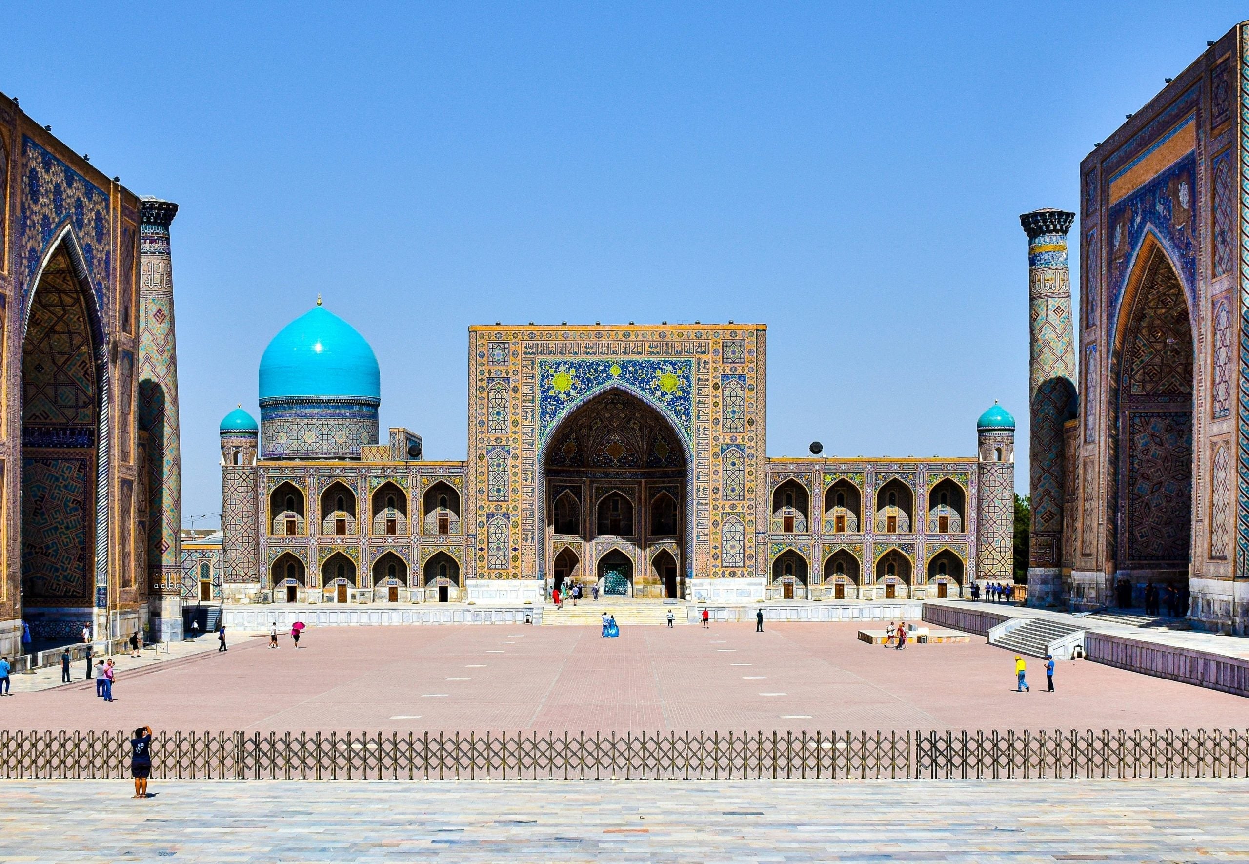 Plan The Ultimate Family Vacation to Uzbekistan