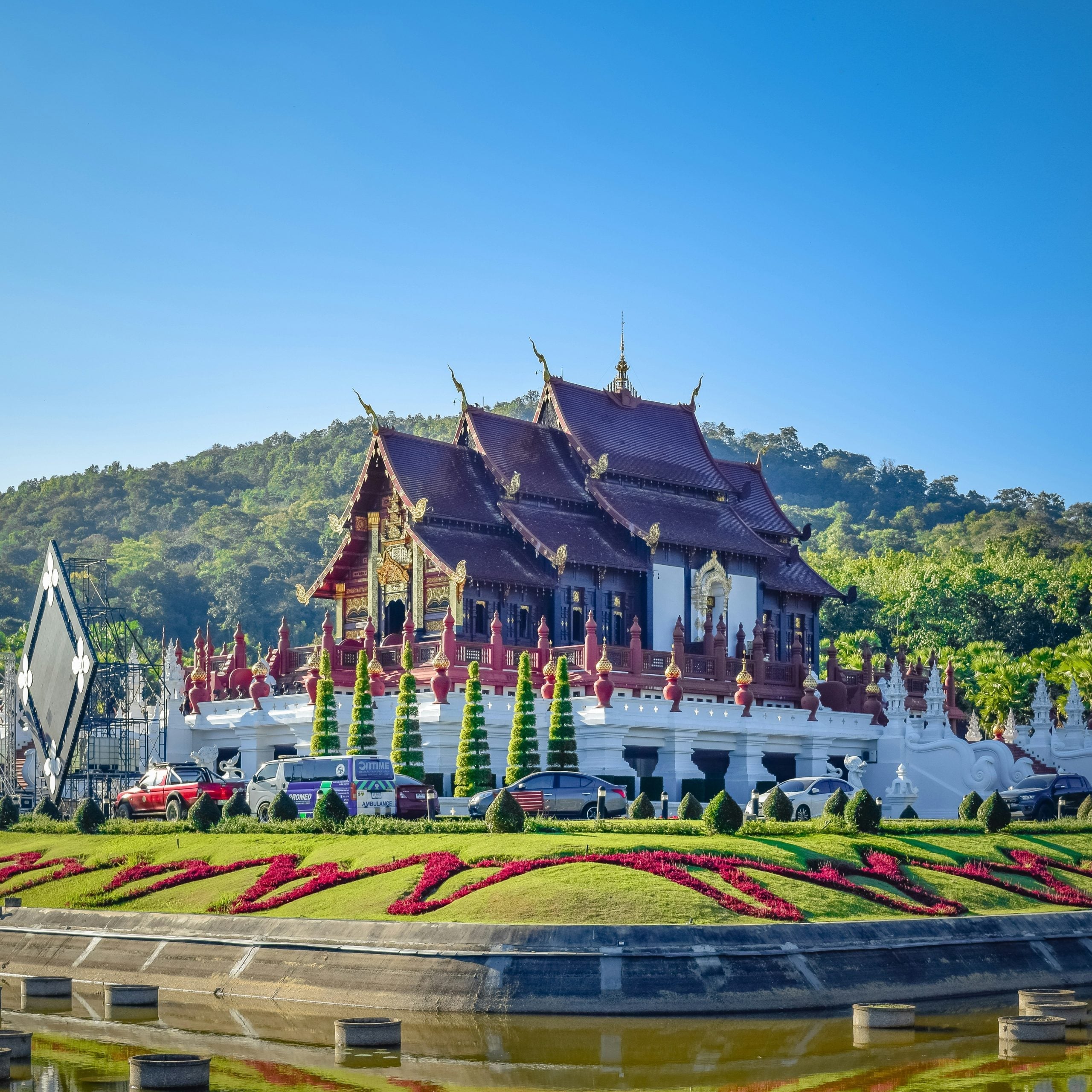 Plan a Romantic Honeymoon in Thailand